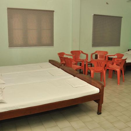 Valli Hotel Thanjavur ภายนอก รูปภาพ