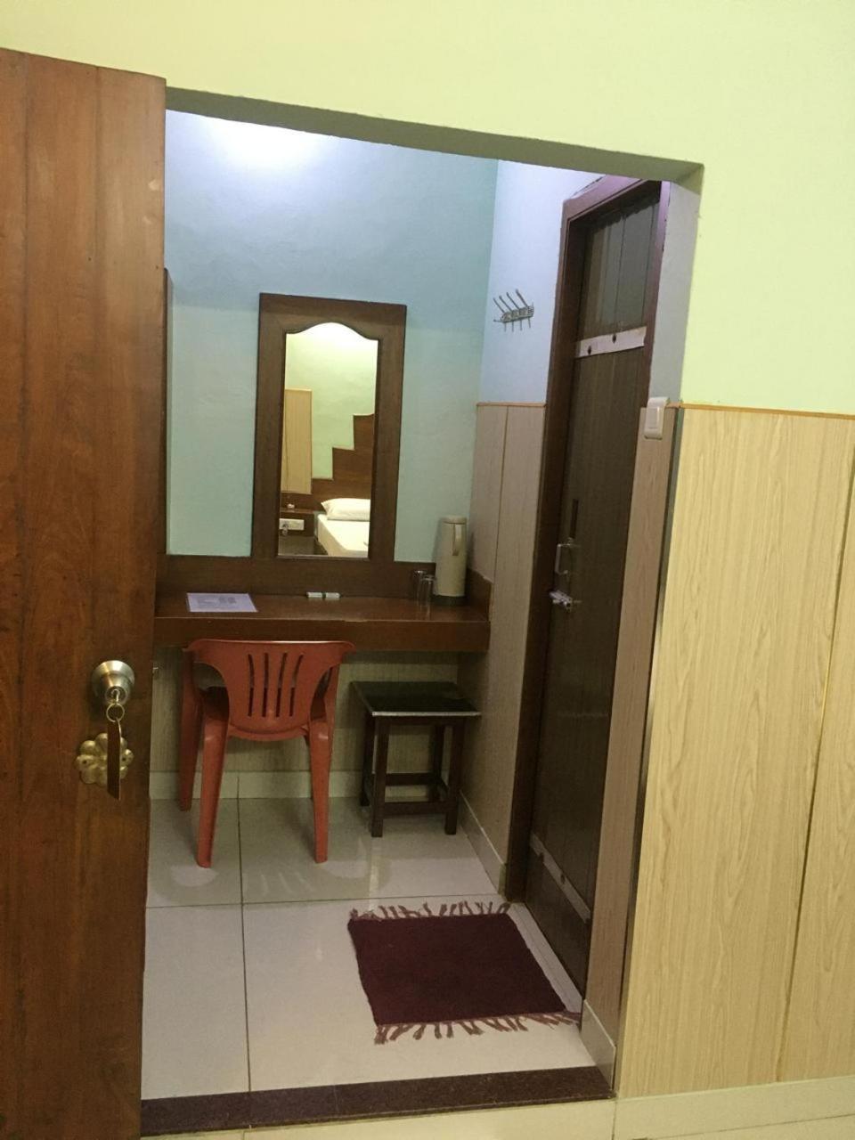 Valli Hotel Thanjavur ภายนอก รูปภาพ